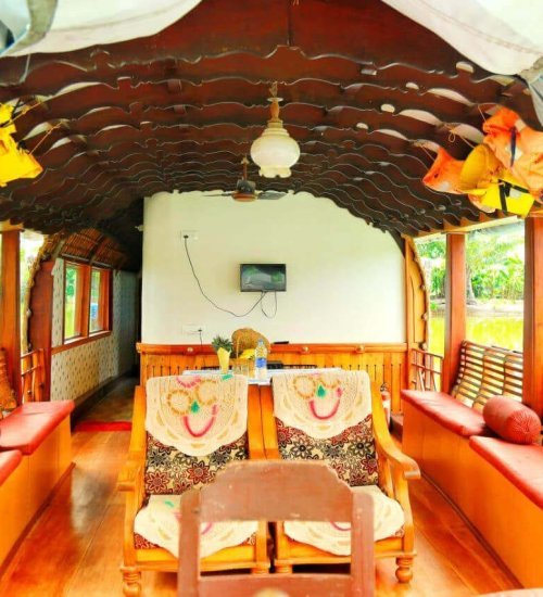 1-bedroom-deluxe-2 1 Bedroom Houseboats in Alleppey