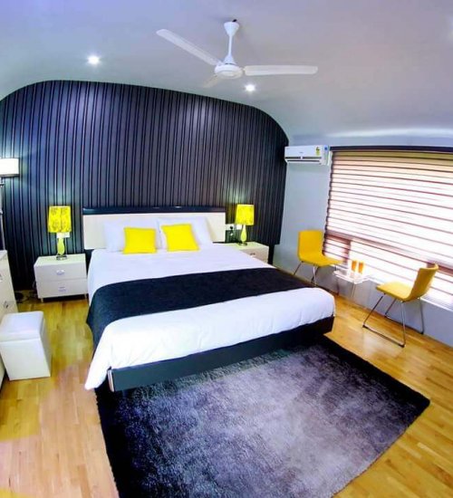 Luxury Houseboat Alleppey, Kerala